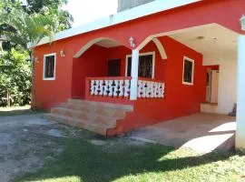 Típica casa dominicana a 12 minutos de la playa