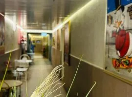 Amdar Hostel