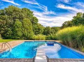 Respite Ranch: Private Pool, Hot Tub, Beach Access
