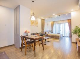 La Passion - Tay Ho Hanoi One Bedroom Apartment!, hotel near West Lake Water Park, Hanoi