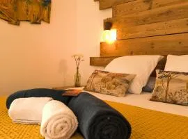 LES BOHEMIELLES Chambre Mathilda
