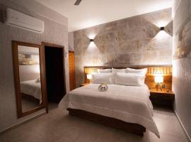 Aurora Hotel Boutique, hotel cerca de Aeropuerto Internacional de Bah&iacute;as de Huatulco - HUX, Santa Cruz - Huatulco