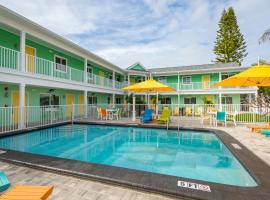 The Lofts at St Pete Beach, motel en St Pete Beach