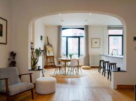 LOFT 44 - thuis in Hasselt: Hasselt şehrinde bir otel