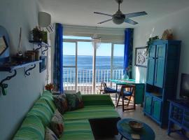 Vistas al Mar Mediterraneo, hotel com estacionamento em Melicena