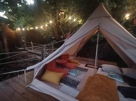 Tipi/Glamping, אתר גלמפינג בקפסטר-בל-או