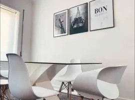 Self-Check in Sunny & Charming Apt