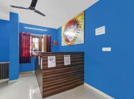 Collection O Stay Inn Near Fun Republic Mall – hotel w mieście Vibhuti Khand