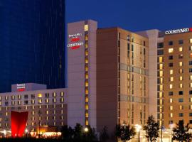 SpringHill Suites Indianapolis Downtown, hotel near The Eiteljorg Museum, Indianapolis