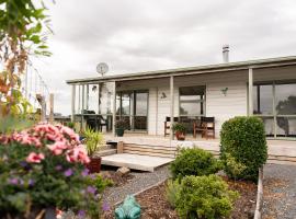 Fantail Cottage, hotel with parking in Hamilton