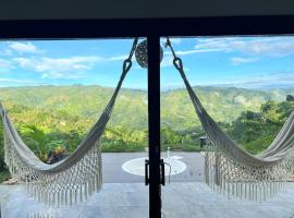 NABGUANA, hotel com jacuzzis em Chinchiná