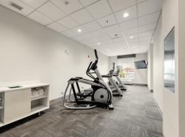 Holiday Inn Express Hotel & Suites-Edmonton South by IHG, hotel near Edmonton International Airport - YEG, Edmonton