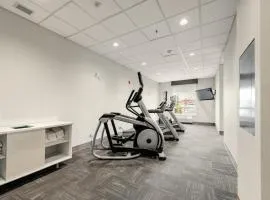 Holiday Inn Express Hotel & Suites-Edmonton South by IHG