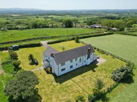 Three Moors View, Iddesleigh, vacation home in Iddesleigh