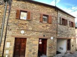 Alojamento Local - Casa Zé Santos - Aldeias do Xisto - Sobral de São Miguel - Covilhã