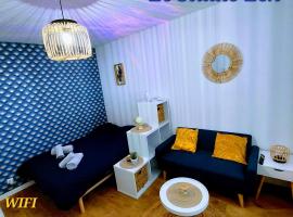 Le Studio Zen "parking gratuit", apartment in Cherbourg en Cotentin