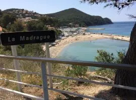 Appartement vue mer à La Madrague