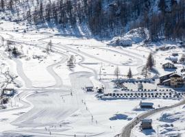 Albergo Gran Paradiso、ヴァルサヴァランシュのホテル