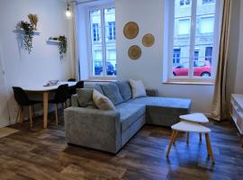 Logement proche Hypercentre CAEN, apartamento en Caen