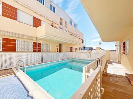 Global Properties, Practico apartamento con piscina en la playa de Canet, hotel in Canet de Berenguer