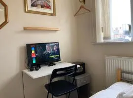 No2 Jacks Court B3