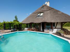 mussurhouse, hotel en Ustka