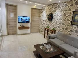 Aaradhya's Homestay, appartement in Agra
