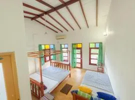 Summer lodge-Tangalle