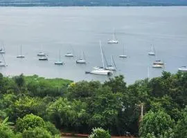 Yacht View Lodge