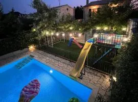 Splendid Gouvia Villa - 3 Bedrooms - Villa Yiarios - Private Children's Playground