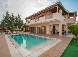 Peroulis Villa, ξενοδοχείο στον Λαγανά
