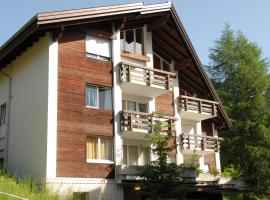 Charming and cosy apartment (sleeps 4-6 people) in a beautiful mountain village, hotell i Mürren
