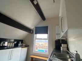 Aisha’s Attic, ξενοδοχείο σε Ριλ