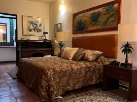 Casa Tlaquepaque, hotel near Guadalajara Airport - GDL, Guadalajara