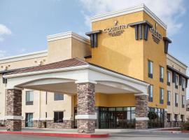 Country Inn & Suites by Radisson, Dixon, CA - UC Davis Area, отель в городе Диксон