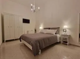 Cinzia's House of Mirrors