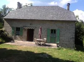 Gîte de France Les belettes 3 épis - Gîte de France 4 personnes MAE-0304