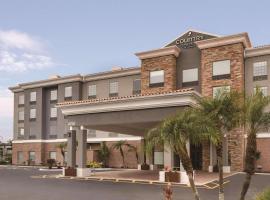 Country Inn & Suites by Radisson, Tampa Airport East-RJ Stadium、タンパにあるタンパ国際空港 - TPAの周辺ホテル