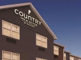 Country Inn & Suites by Radisson, Dubuque, IA