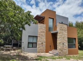 Las Toribias I, hotel i Merlo