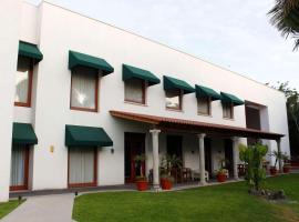 Radisson Hotel Cuernavaca: Cuernavaca'da bir ucuz otel