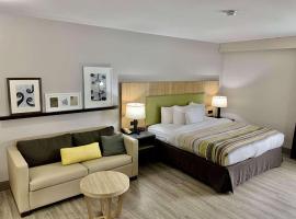 Country Inn & Suites by Radisson, Sandusky South, OH, hotel near Kalahari Waterpark Resort, Milan
