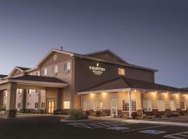 Country Inn & Suites by Radisson, Prineville, OR, hotel s parkovaním v destinácii Prineville