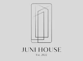 Juni House Chumphon