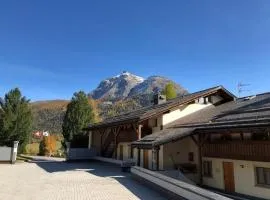 Residenz La Mora 23 "Bergbahnen und ÖV all inklusive" im Sommer
