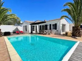 Superbe villa avec piscine proche plage