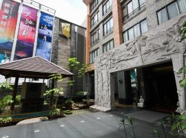 Einhan Resort、魚池郷のホテル