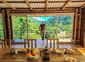 Hotel Rivel - Restaurant & Nature Retreat, hotel v mestu Turrialba