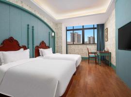 Days Inn by Wyndham Chongqing Tongliang, hotell i Tongliang