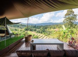 CAMP CAYLA - STELLAR, hotel en Chiang Mai